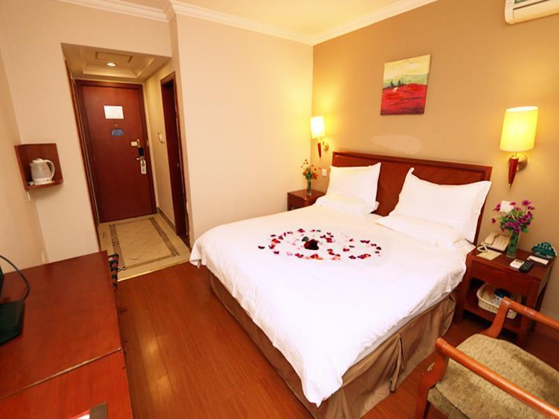 Greentree Inn Shanghai Zhongshan Hutai Hotel Eksteriør billede